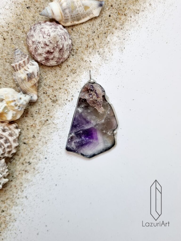 wisior z kamieni naturalnych