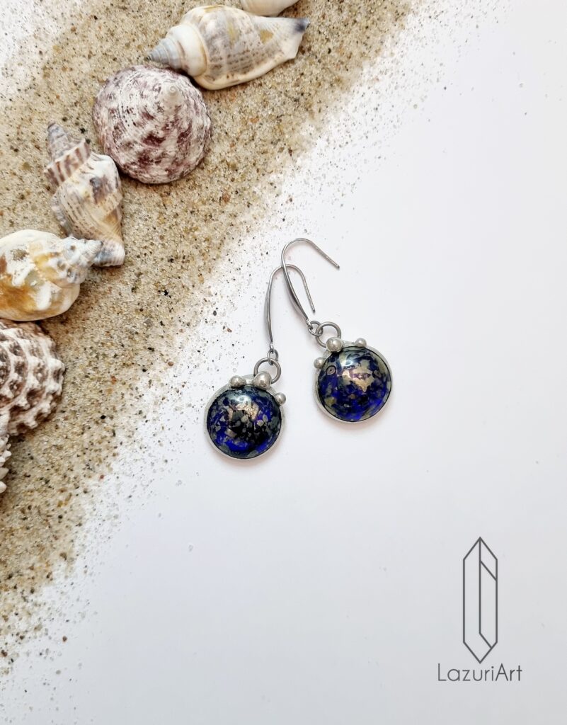 kolczyki z kamieni naturalnych