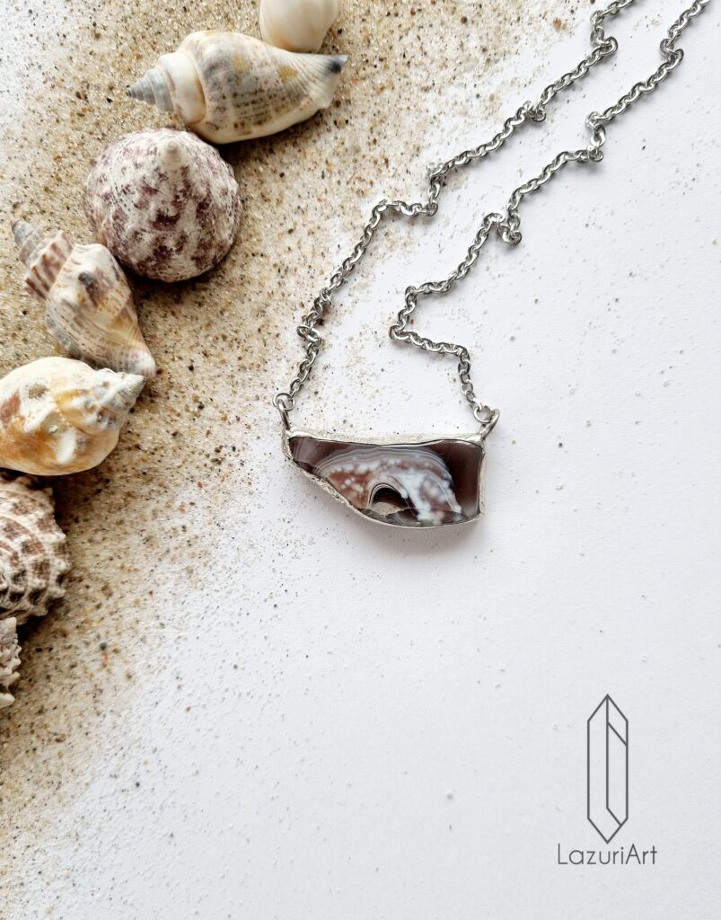 Naszyjnik z kamieni naturalnych