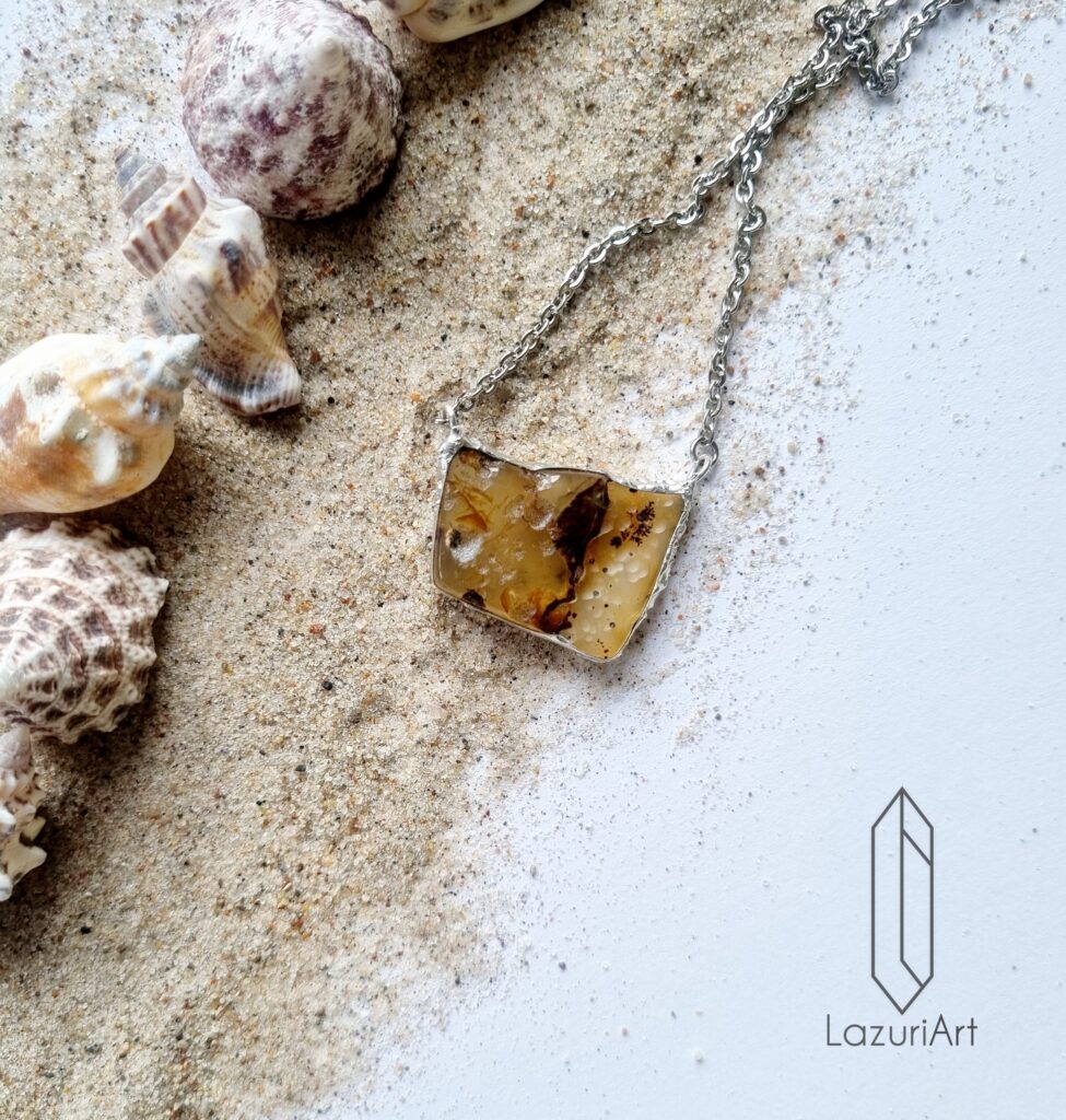 Naszyjnik z kamieni naturalnych