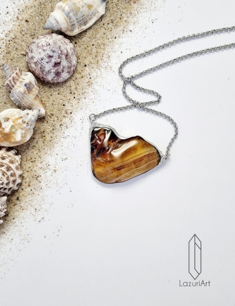 Naszyjnik z kamieni naturalnych